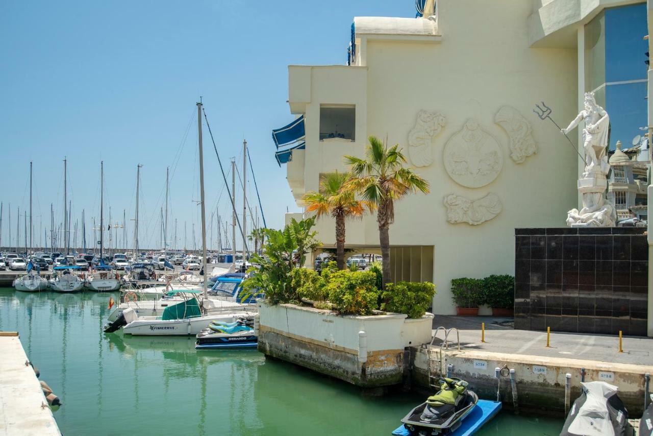 Happy Puerto Marina Benalmadena
